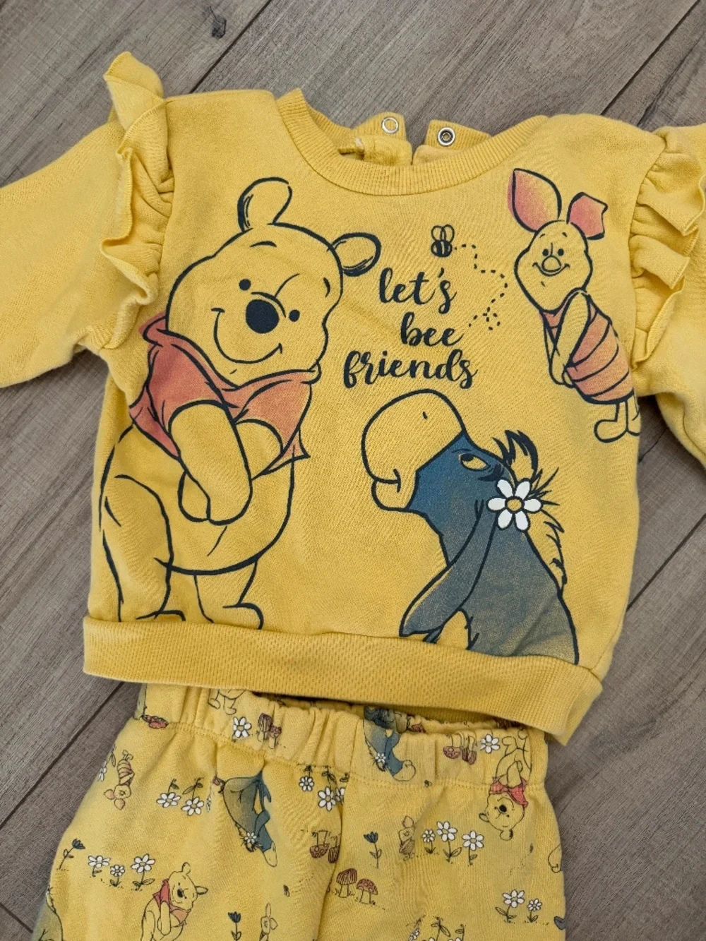 Disney Winnie the Pooh Sweat Set – 18 Months